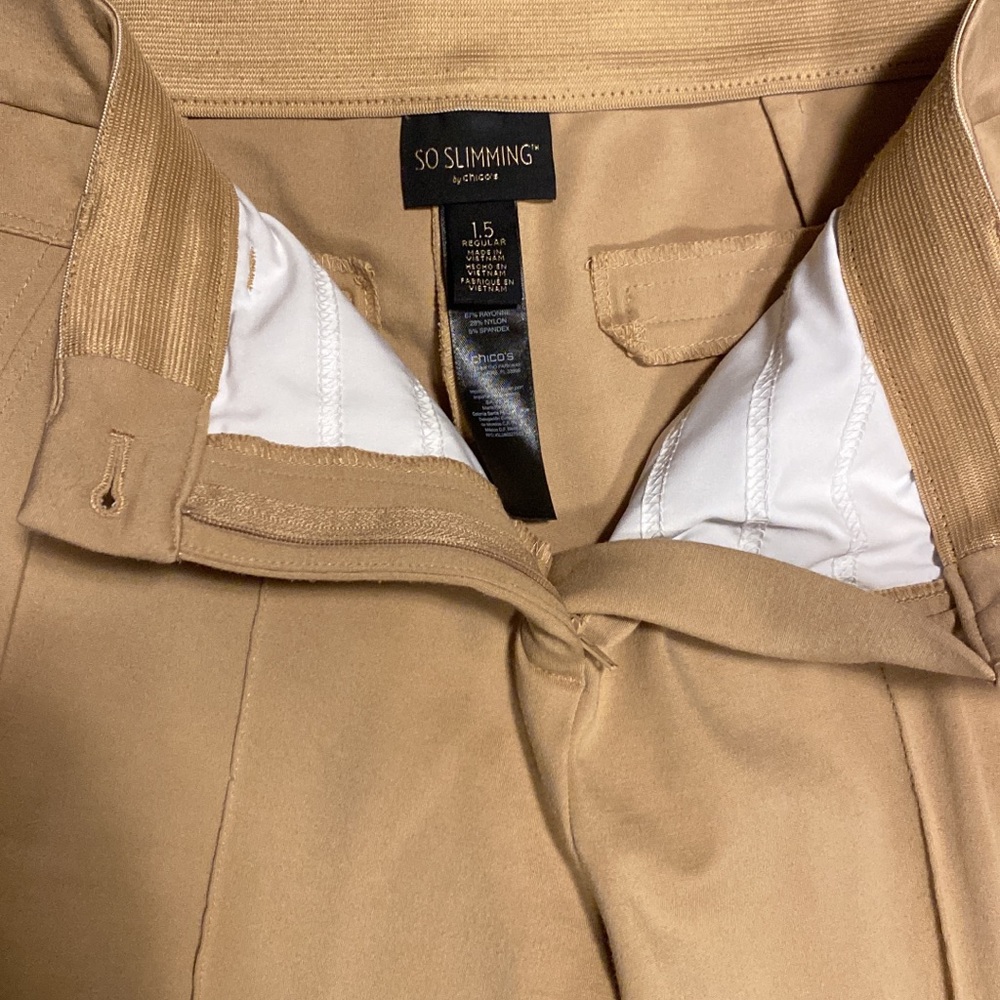Chicos size 1.5 so slimming pants, GUC